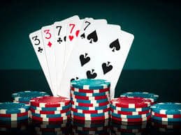 pns777 login mobile app interface showing live casino tables and sportsbook markets
